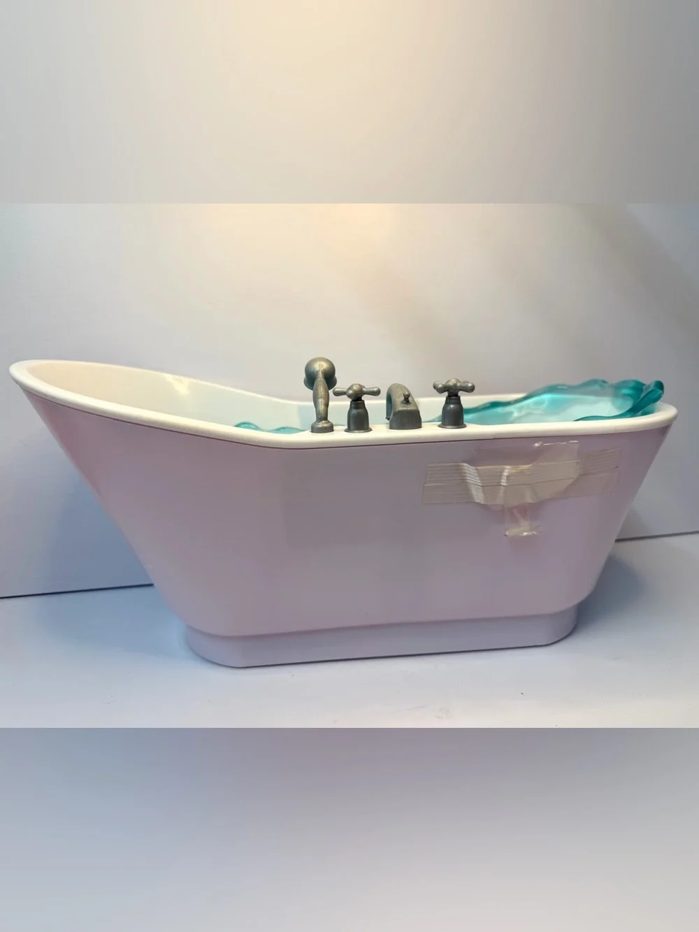 Our Generation Bubbly Bathtime Doll Bathtub Water Sound Fits 18